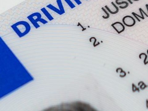 Permis de conduire au format carte