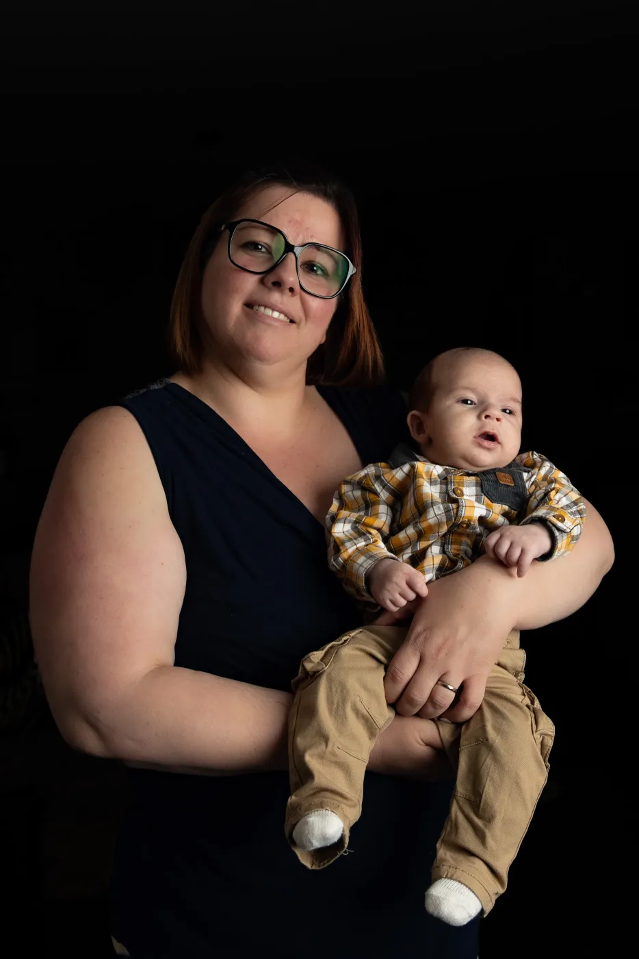 Portrait mère et nouveau-né en studio - Julien Elasri Nancy
