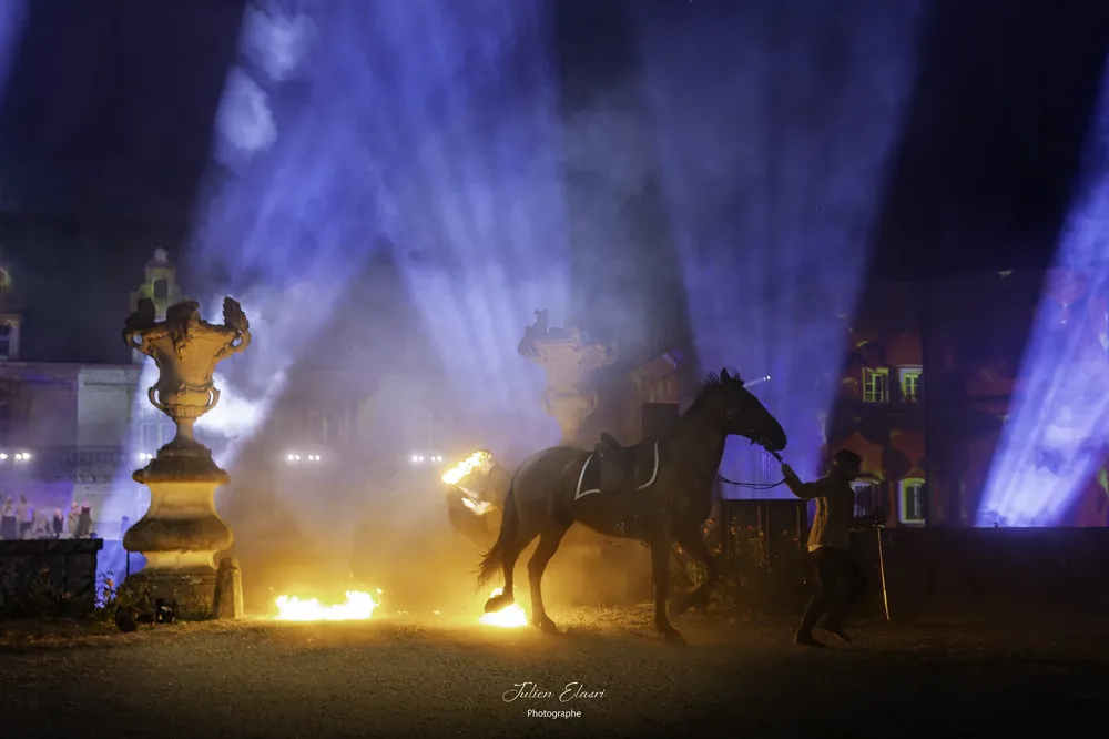 Terra Loreina, spectacle son et lumière au château de Fléville - photo Julien Elasri
