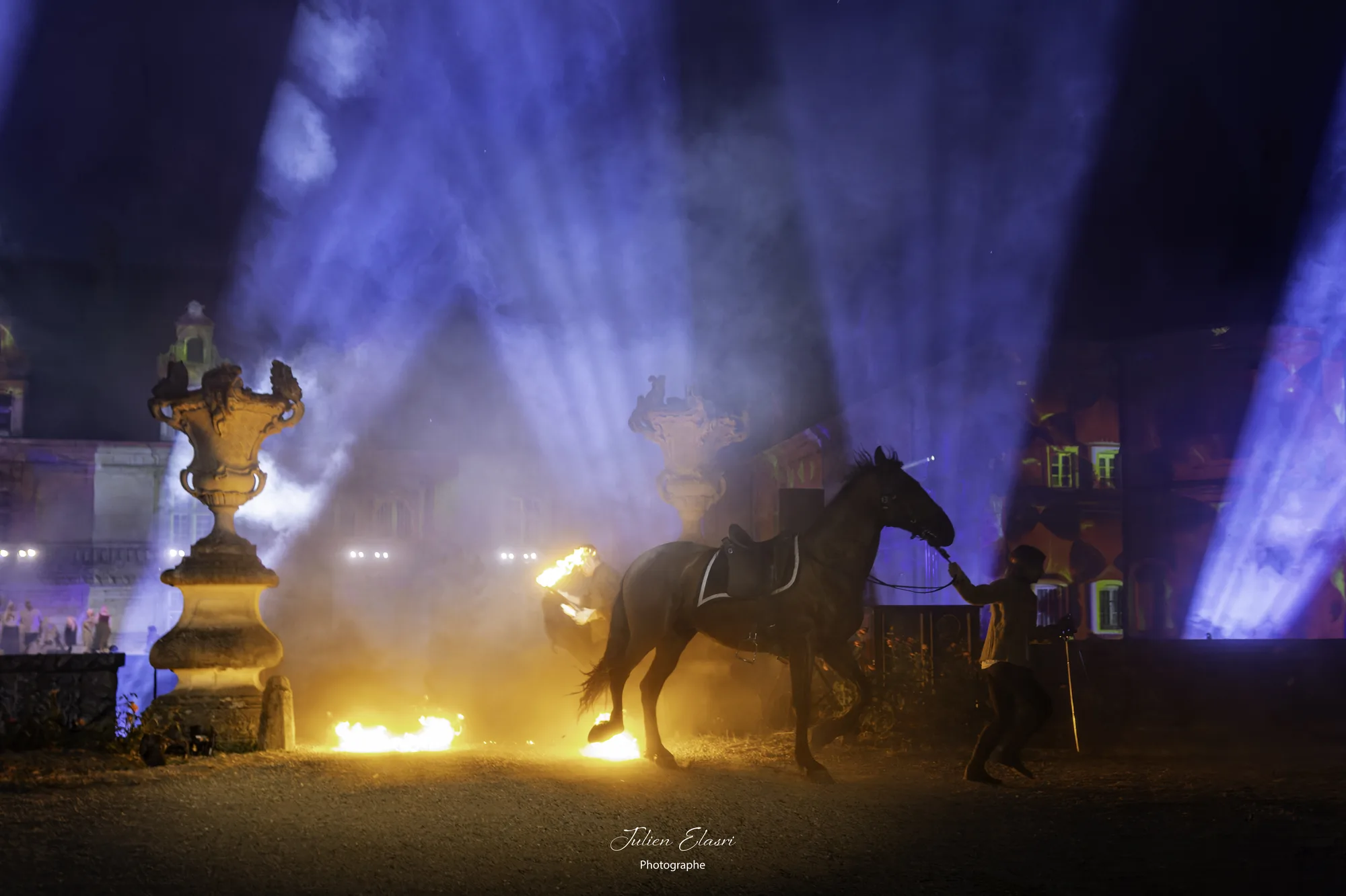 Terra Loreina, spectacle son et lumière au château de Fléville - photo Julien Elasri